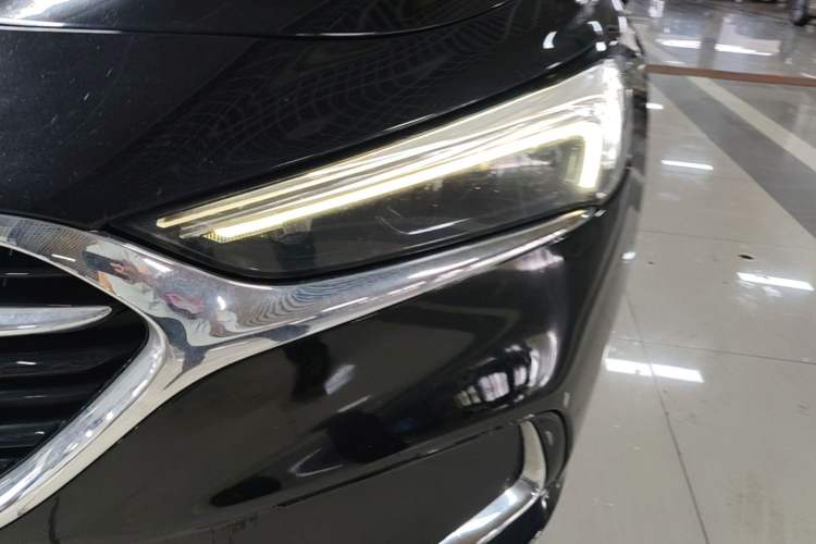 Used Buick LaCrosse 2021 652T Luxury Model Left Front Headlight