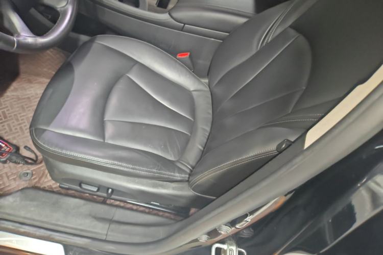 Used Buick LaCrosse 2021 552T Luxury Version Left Front Seat