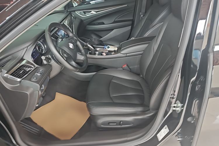 Used Buick LaCrosse 2021 652T Luxury Model Left Front Seat