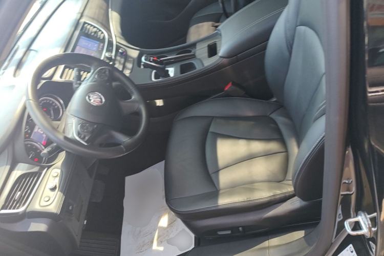 Used Buick LaCrosse 2021 552T Luxury Version Left Front Seat