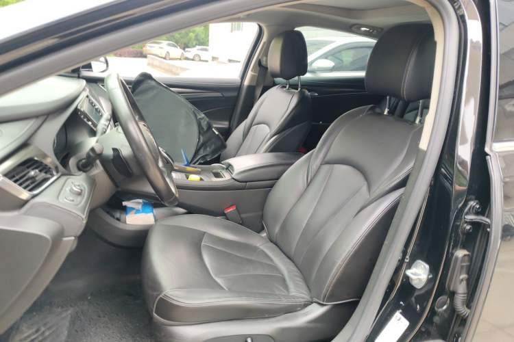 Used Buick LaCrosse 2021 652T Luxury Model Left Front Seat