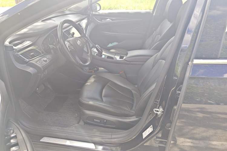 Used Buick LaCrosse 2021 552T Luxury Version Left Front Seat