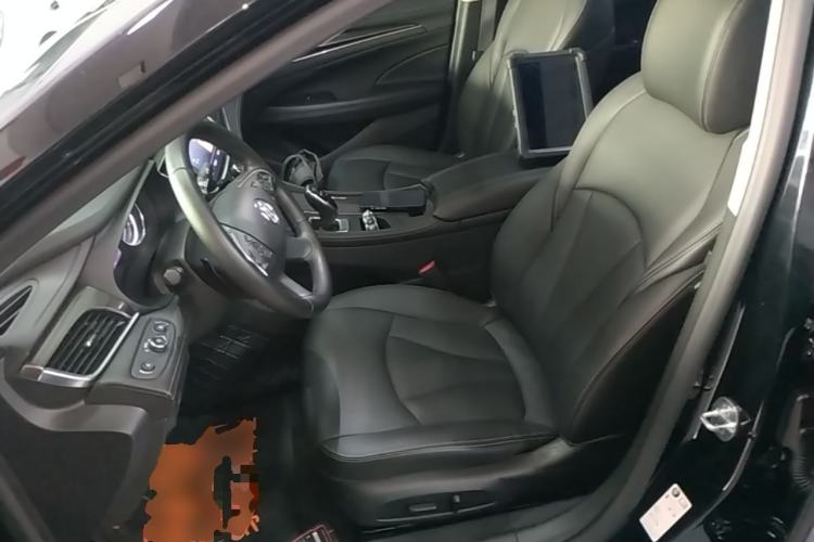 Used Buick LaCrosse 2021 652T Luxury Model Left Front Seat