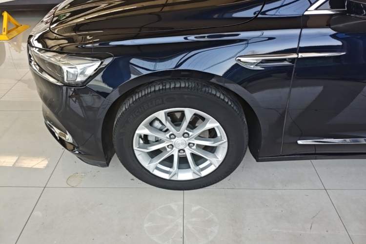 Used Buick LaCrosse 2021 552T Luxury Version Left Front Wheel Hub