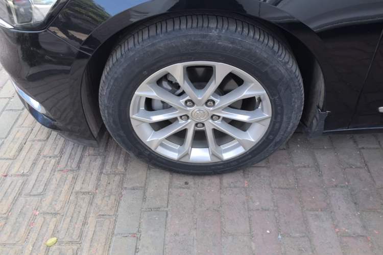 Used Buick LaCrosse 2021 552T Luxury Version Left Front Wheel Hub