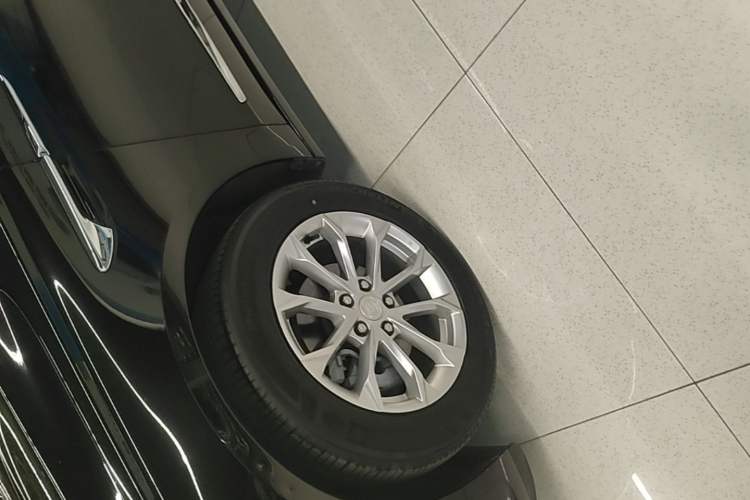 Used Buick LaCrosse 2021 552T Luxury Version Left Front Wheel Hub