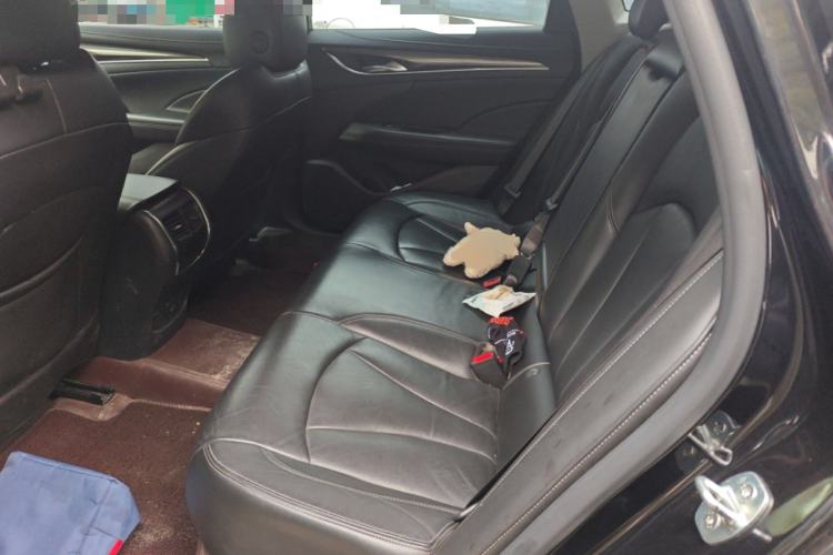 Used Buick LaCrosse 2021 552T Luxury Version Left Rear Seat