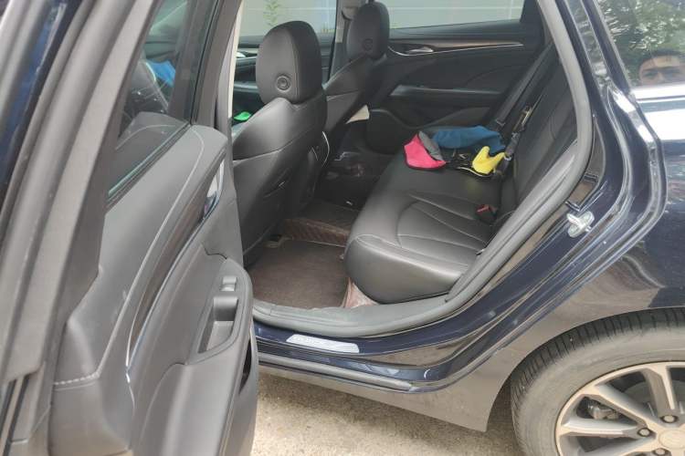 Used Buick LaCrosse 2021 652T Luxury Model Left Rear Seat