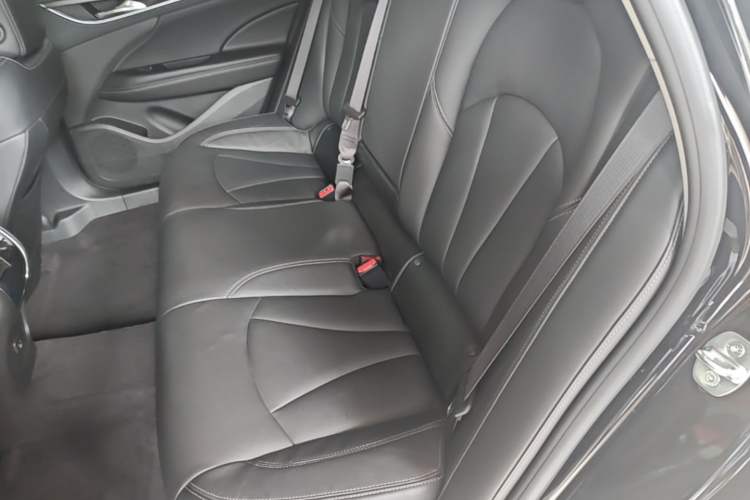 Used Buick LaCrosse 2021 652T Luxury Model Left Rear Seat