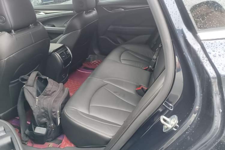 Used Buick LaCrosse 2021 552T Luxury Version Left Rear Seat