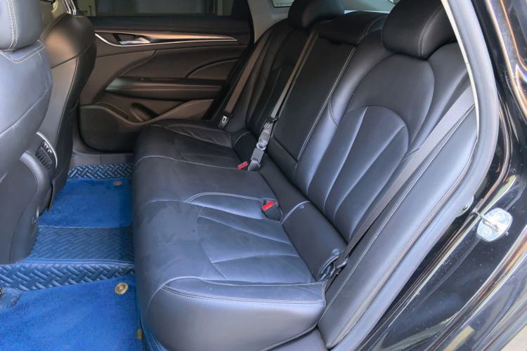Used Buick LaCrosse 2021 552T Luxury Version Left Rear Seat