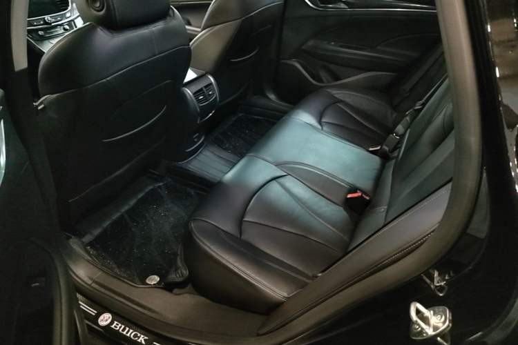 Used Buick LaCrosse 2021 652T Luxury Model Left Rear Seat