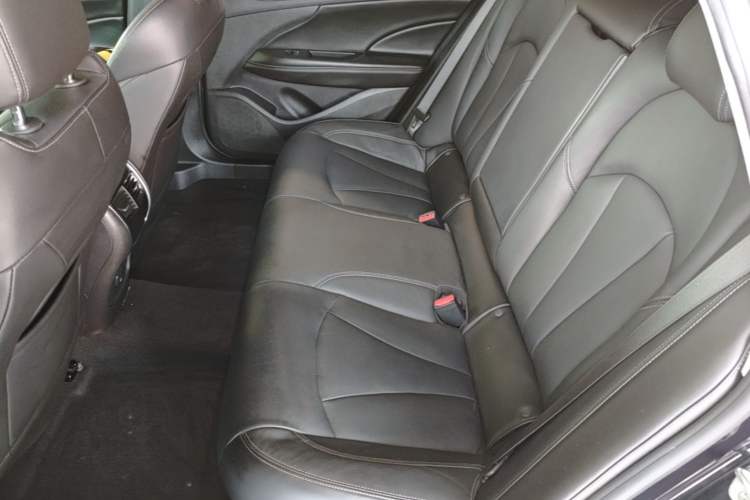 Used Buick LaCrosse 2021 552T Luxury Version Left Rear Seat