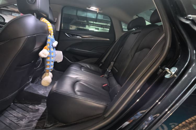 Used Buick LaCrosse 2021 552T Luxury Version Left Rear Seat