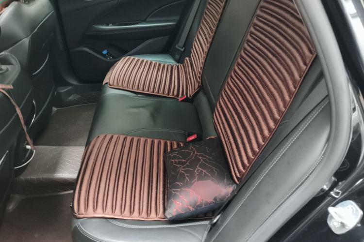Used Buick LaCrosse 2021 552T Luxury Version Left Rear Seat