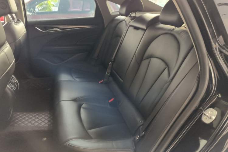 Used Buick LaCrosse 2021 552T Luxury Version Left Rear Seat