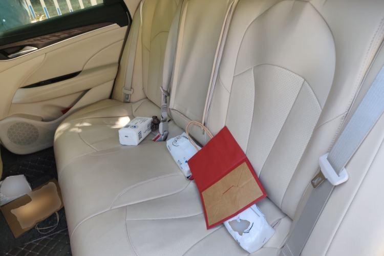 Used Buick LaCrosse 2021 Avenir Avia First-Edition Model Left Rear Seat