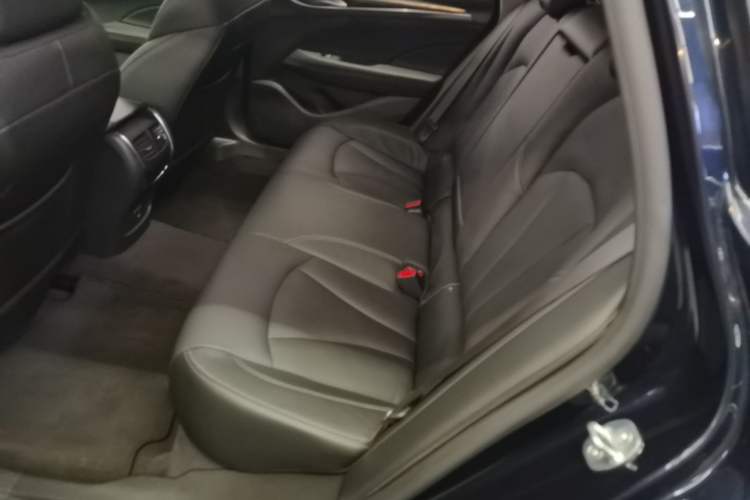 Used Buick LaCrosse 2021 552T Luxury Version Left Rear Seat