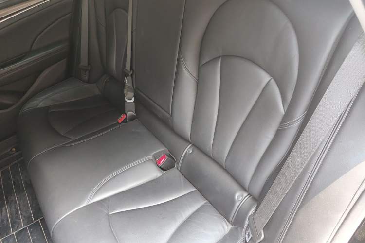 Used Buick LaCrosse 2021 652T Luxury Model Left Rear Seat