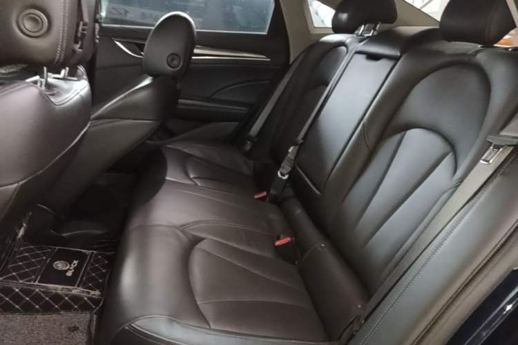 Used Buick LaCrosse 2021 552T Luxury Version Left Rear Seat