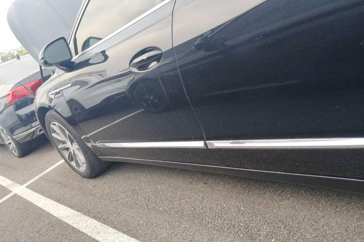 Used Buick LaCrosse 2021 652T Luxury Model Left Side Sill