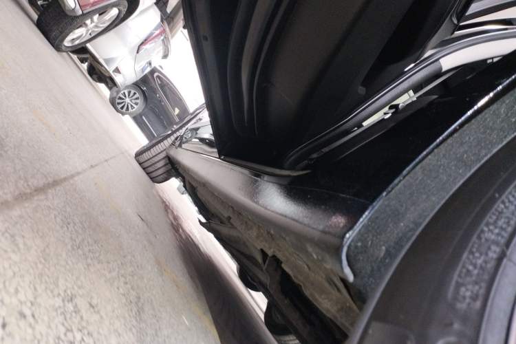 Used Buick LaCrosse 2021 652T Luxury Model Left Side Sill