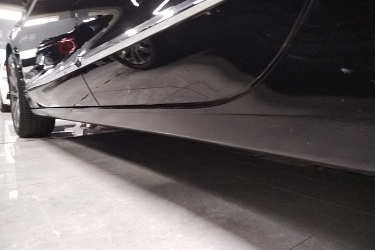 Used Buick LaCrosse 2021 652T Premium Edition Left Side Sill