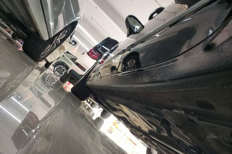 Used Buick LaCrosse 2021 552T Luxury Version Left Side Sill