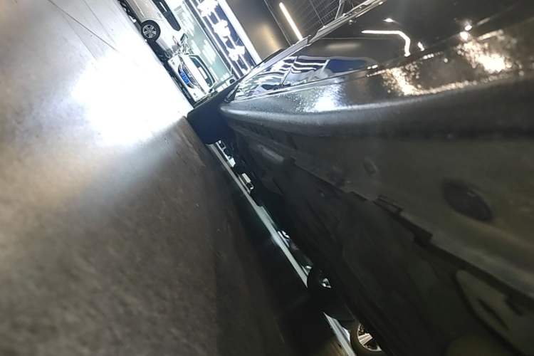 Used Buick LaCrosse 2021 652T Luxury Model Left Side Sill