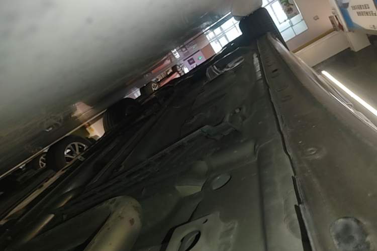 Used Buick LaCrosse 2021 552T Luxury Version Left Side Sill