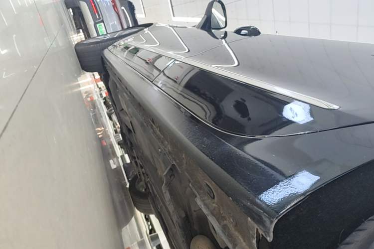 Used Buick LaCrosse 2021 652T Luxury Model Left Side Sill