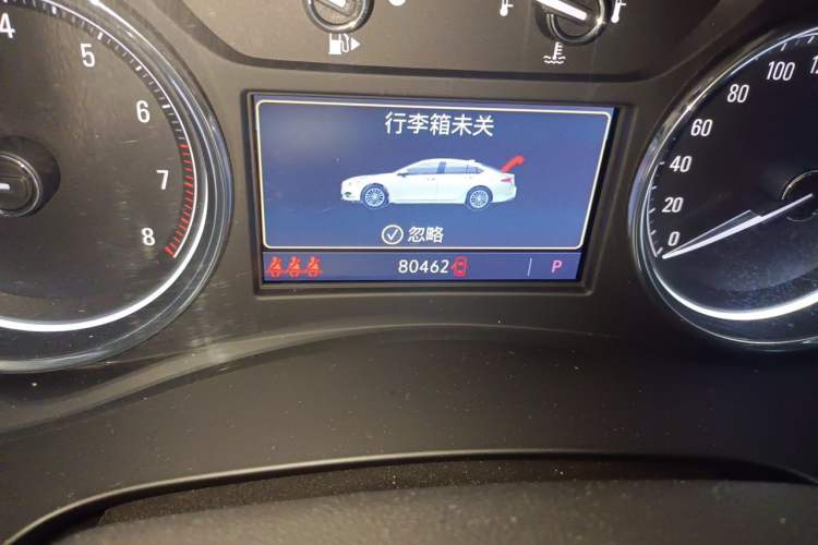 Used Buick LaCrosse 2021 552T Luxury Version Odometer Close Up