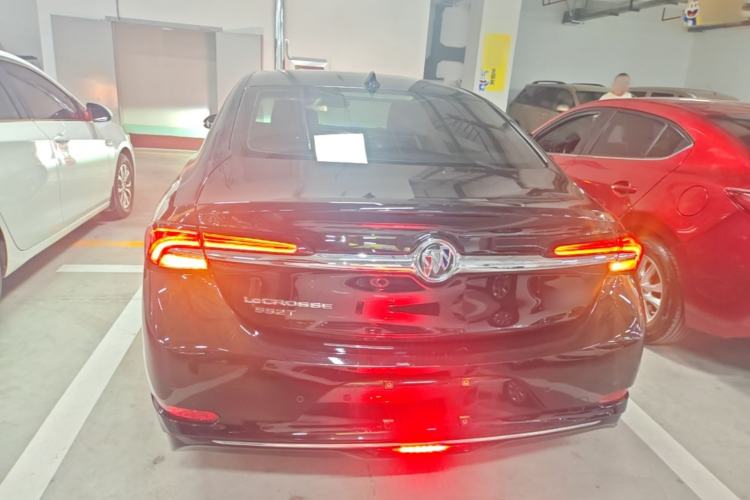 Used Buick LaCrosse 2021 552T Luxury Version Rear