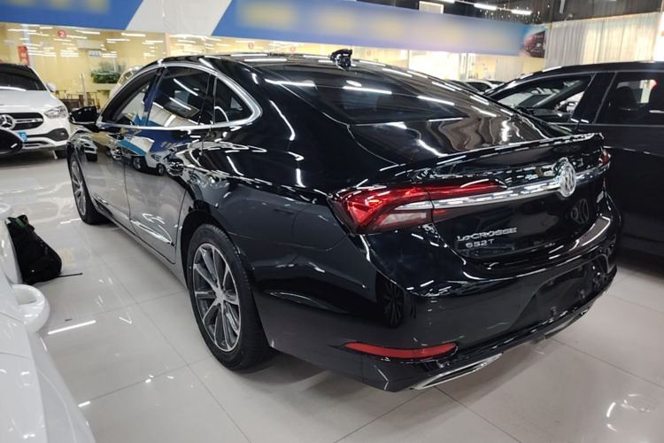 Used Buick LaCrosse 2021 652T Luxury Model Rear Left 45 Deg