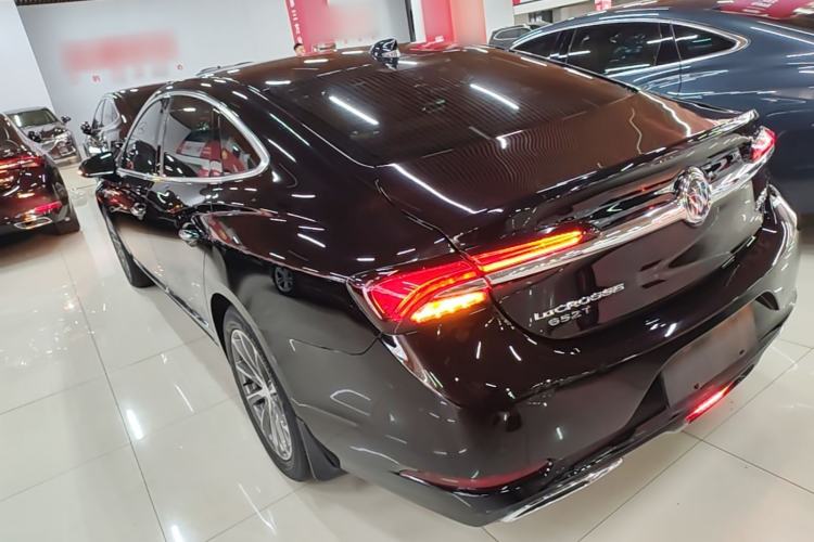 Used Buick LaCrosse 2021 652T Premium Edition Rear Left 45 Deg