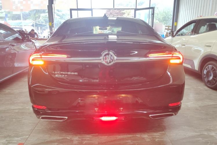 Used Buick LaCrosse 2021 652T Luxury Model Rear