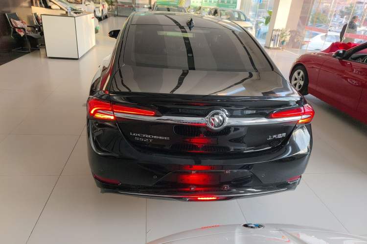 Used Buick LaCrosse 2021 552T Luxury Version Rear
