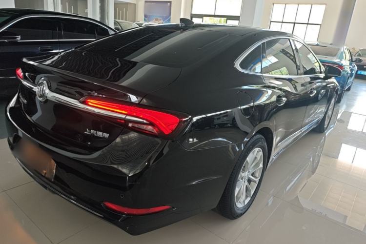 Used Buick LaCrosse 2021 552T Luxury Version Rear Right 45 Deg