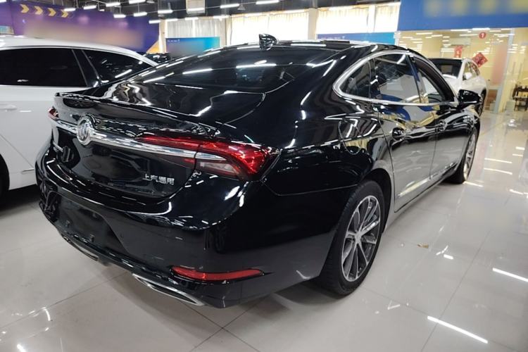 Used Buick LaCrosse 2021 652T Luxury Model Rear Right 45 Deg