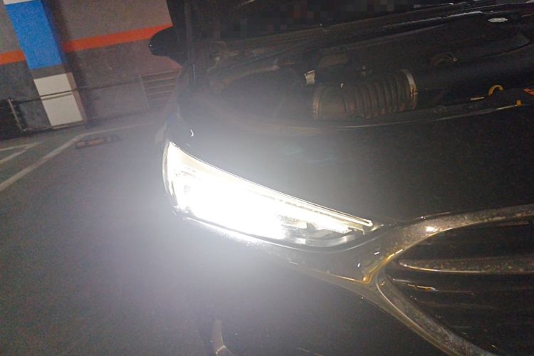 Used Buick LaCrosse 2021 652T Luxury Model Right Front Headlight