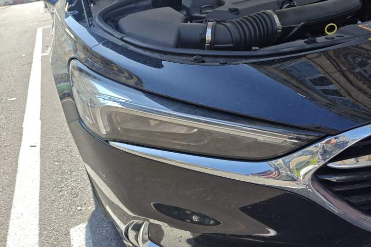 Used Buick LaCrosse 2021 652T Luxury Model Right Front Headlight