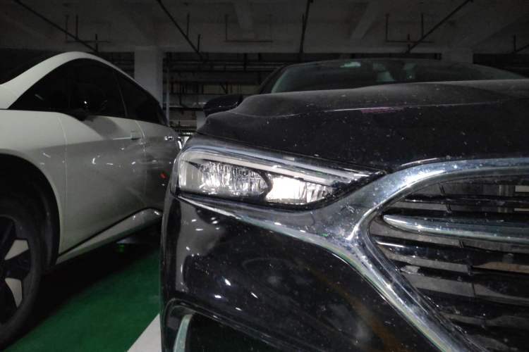 Used Buick LaCrosse 2021 652T Luxury Model Right Front Headlight