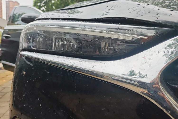 Used Buick LaCrosse 2021 652T Luxury Model Right Front Headlight