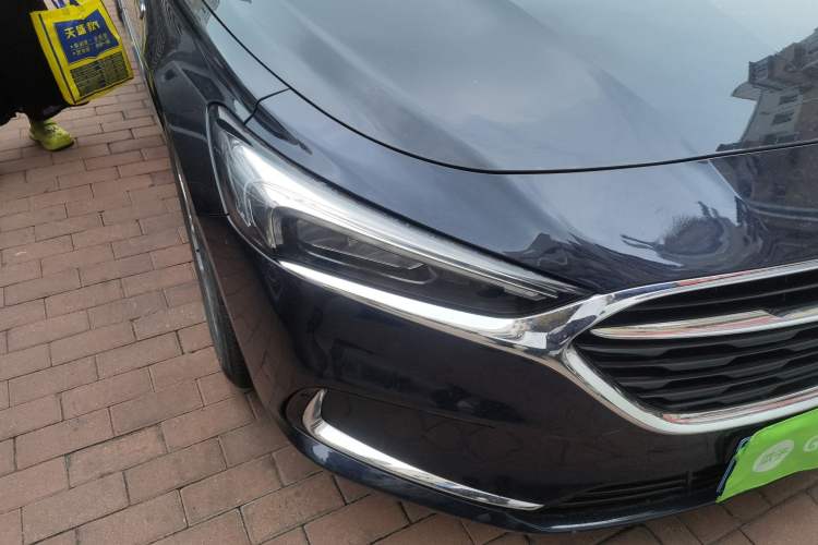 Used Buick LaCrosse 2021 552T Luxury Version Right Front Headlight