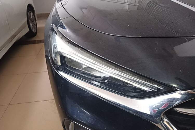 Used Buick LaCrosse 2021 552T Luxury Version Right Front Headlight