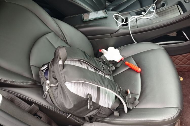 Used Buick LaCrosse 2021 552T Luxury Version Right Front Seat