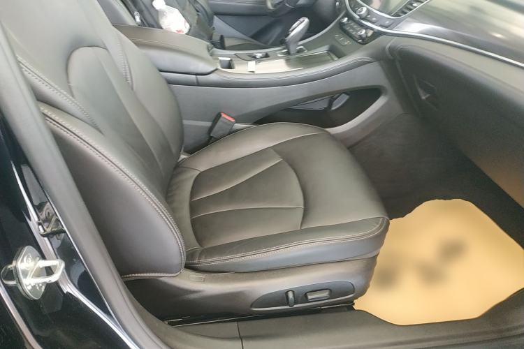 Used Buick LaCrosse 2021 652T Luxury Model Right Front Seat
