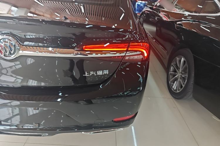 Used Buick LaCrosse 2021 652T Luxury Model Right Rear Taillight