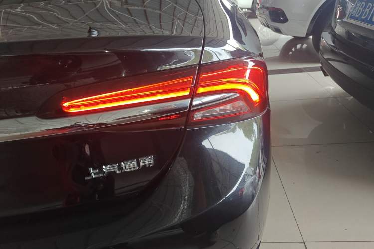 Used Buick LaCrosse 2021 652T Luxury Model Right Rear Taillight