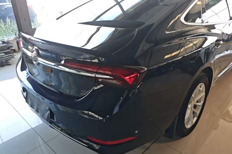 Used Buick LaCrosse 2021 552T Luxury Version Right Rear Taillight
